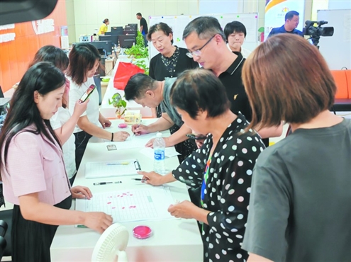 济南市天桥区房屋征收服务中心以创新服务模式架起了一座政府与群众的连心桥